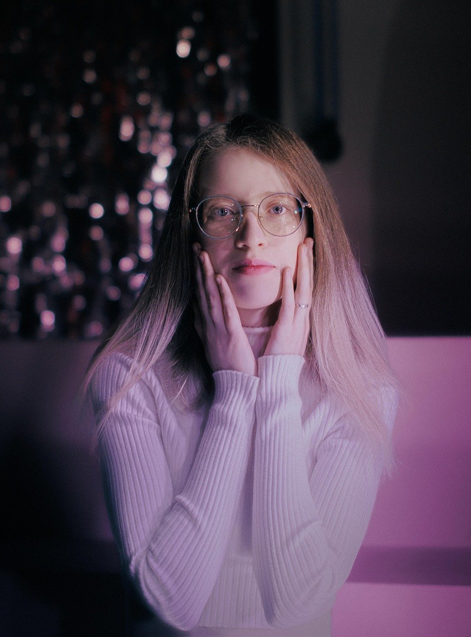 woman, portrait, eye glasses, girl, fashion, study, office, winter, christmas, night, evening