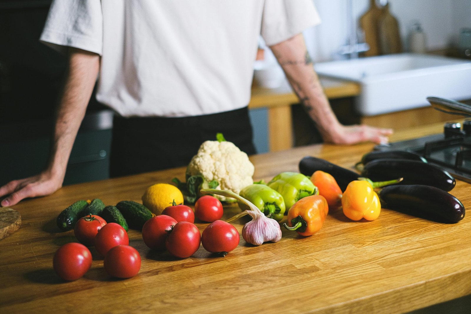 Free stock photo of adult, balanced diet, cabbage