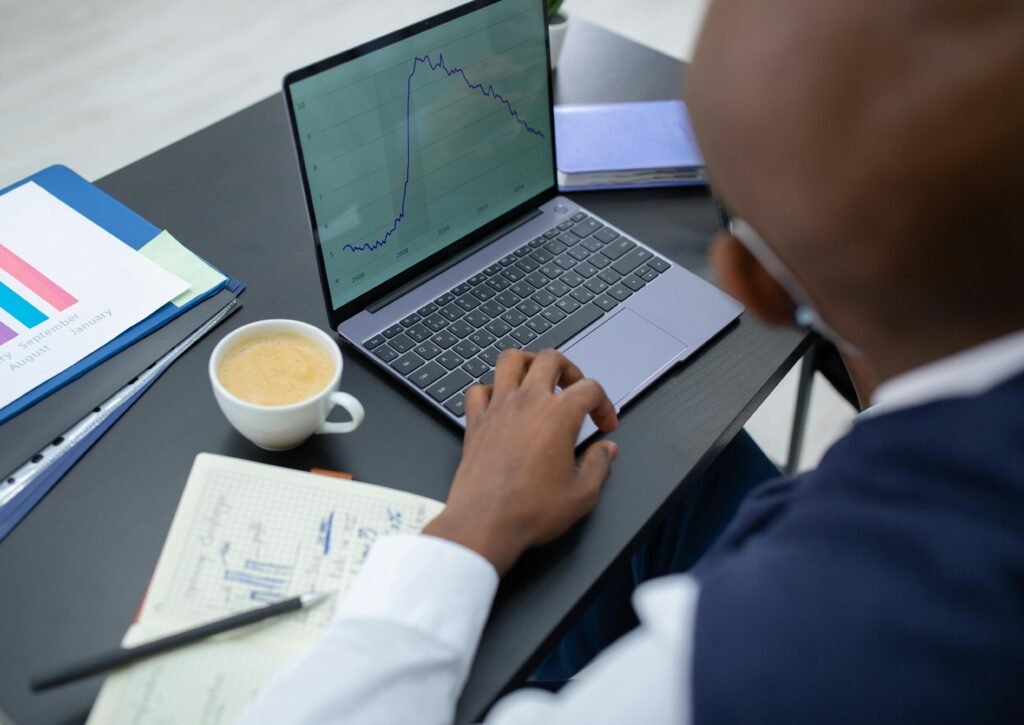 Hybrid Work & Global Talent | HR Pro